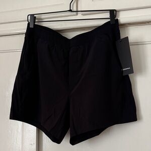 lululemon pace breaker shorts 5”